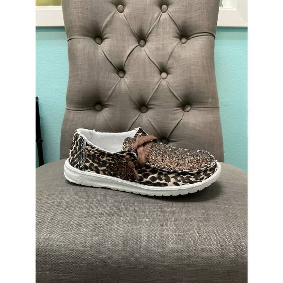 NEW VERY G women tinker boat shoes in tan leopard - Picture 1 of 3